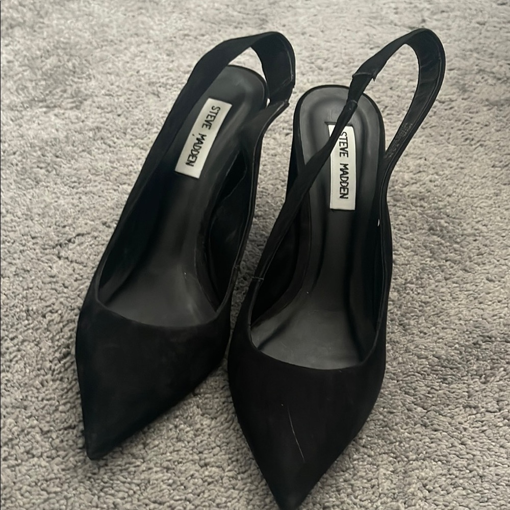 Steve Madden Black Classic Heels